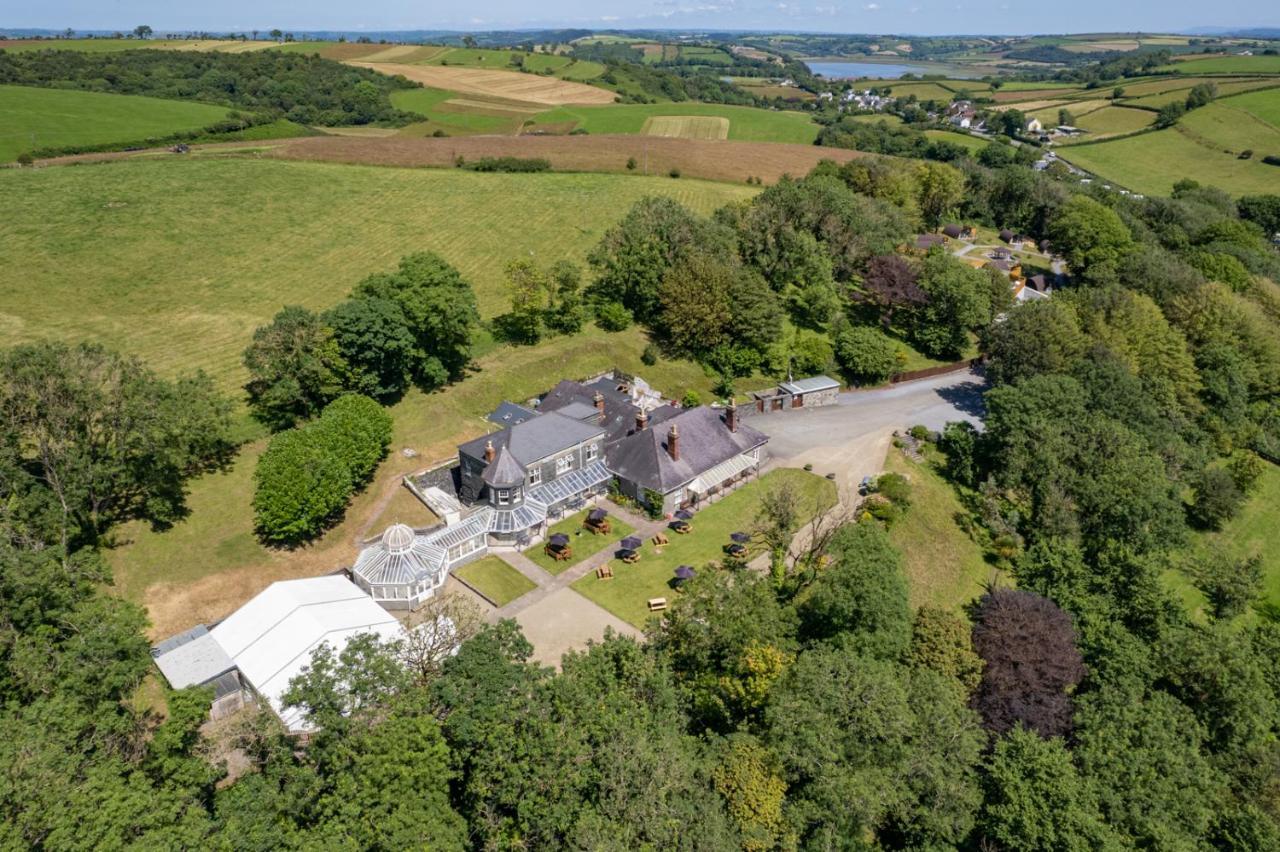 Broadway House Bed & Breakfast Laugharne Exterior foto