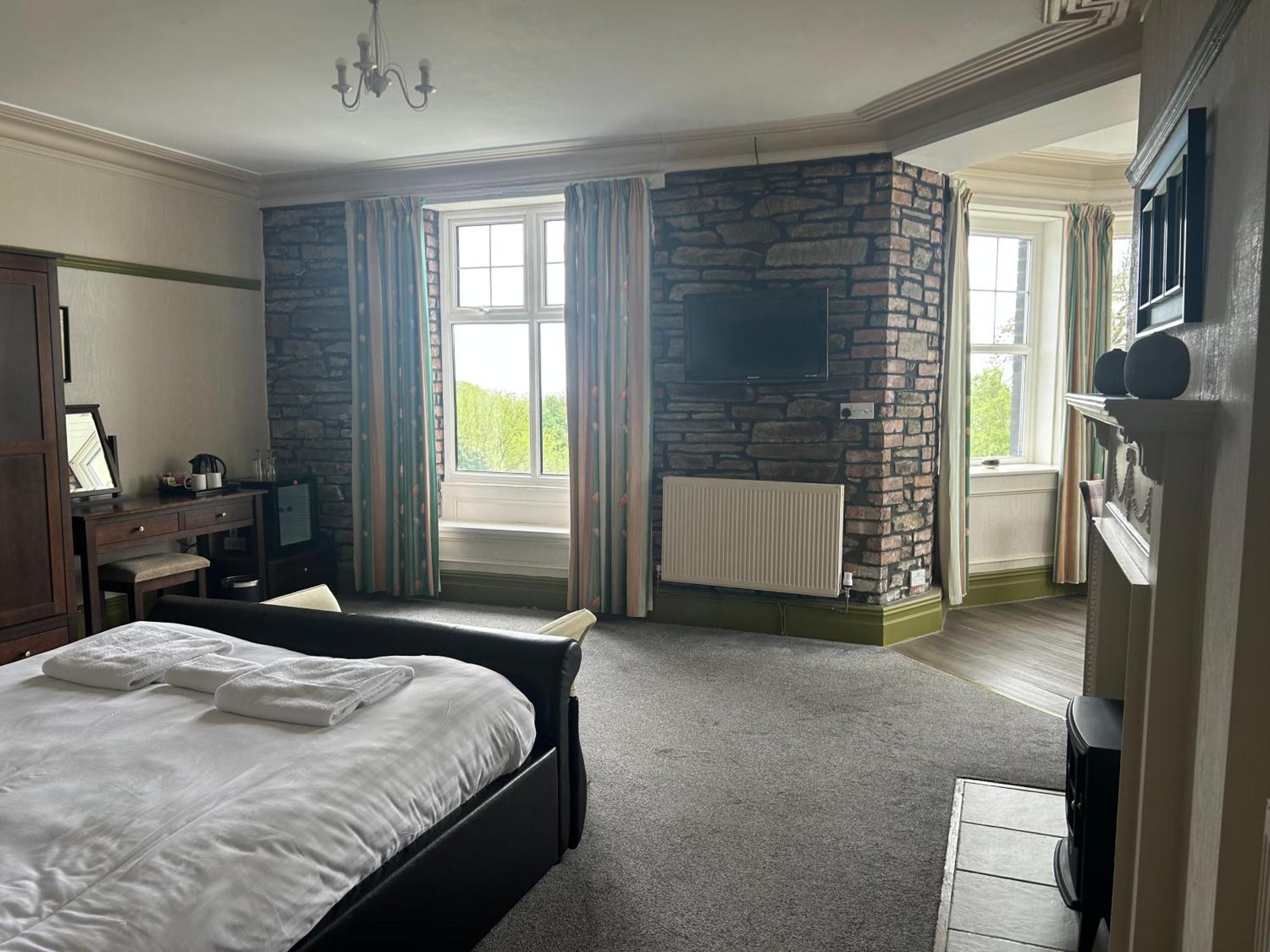Broadway House Bed & Breakfast Laugharne Exterior foto
